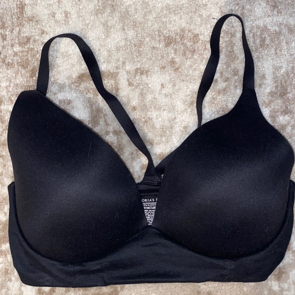 NWOT Black Victoria Secret Bra🖤